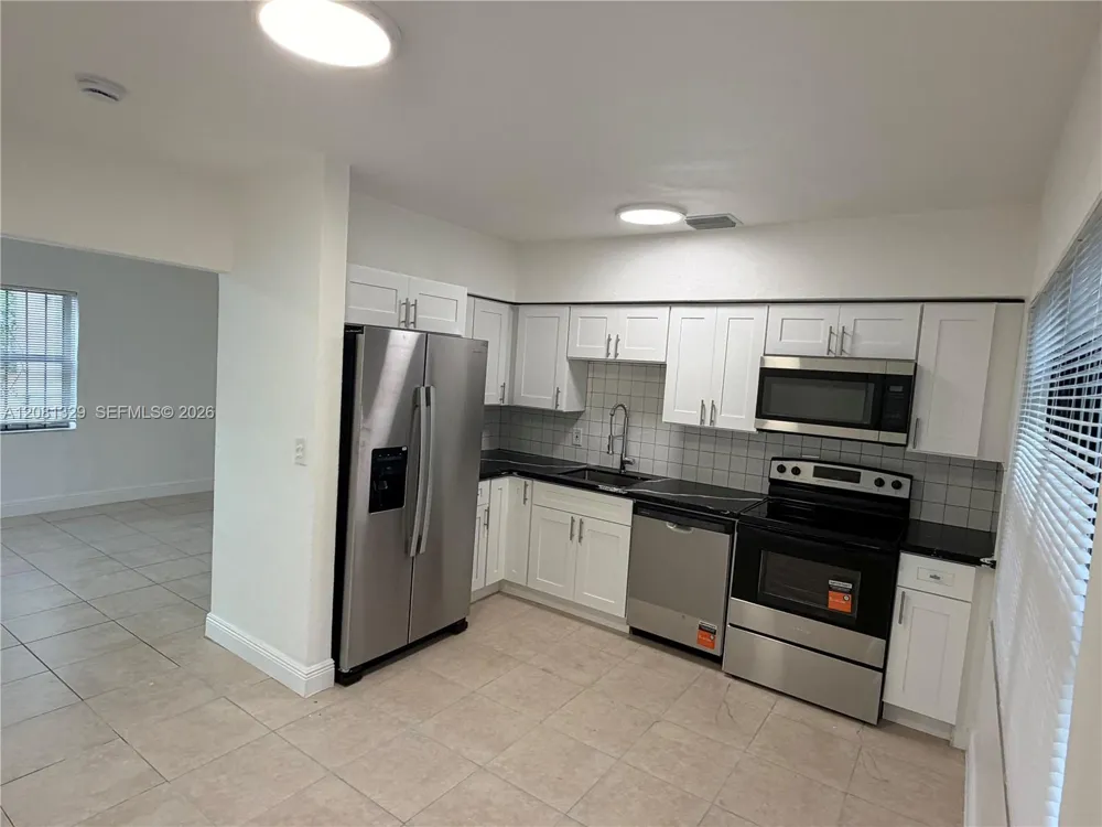 1311 NE 157 ST North Miami Beach, FL 33162