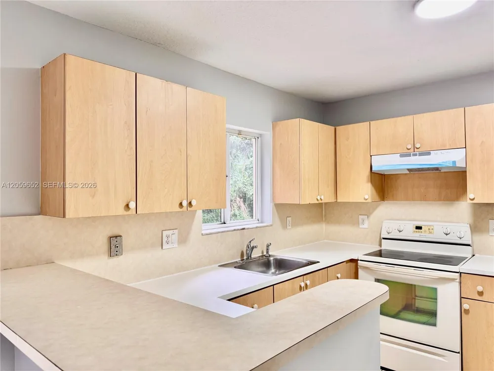 1250 SE 31st Ct #106-33 Homestead, FL 33035
