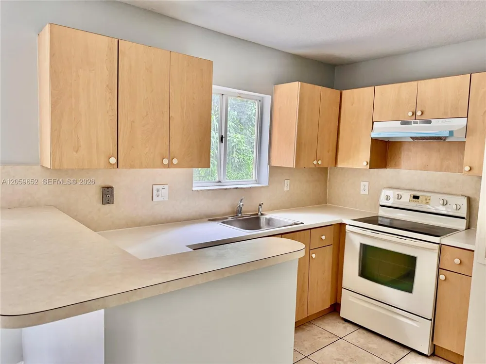 1250 SE 31st Ct #106-33 Homestead, FL 33035