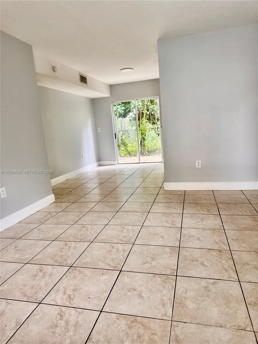 1250 SE 31st Ct #106-33 Homestead, FL 33035