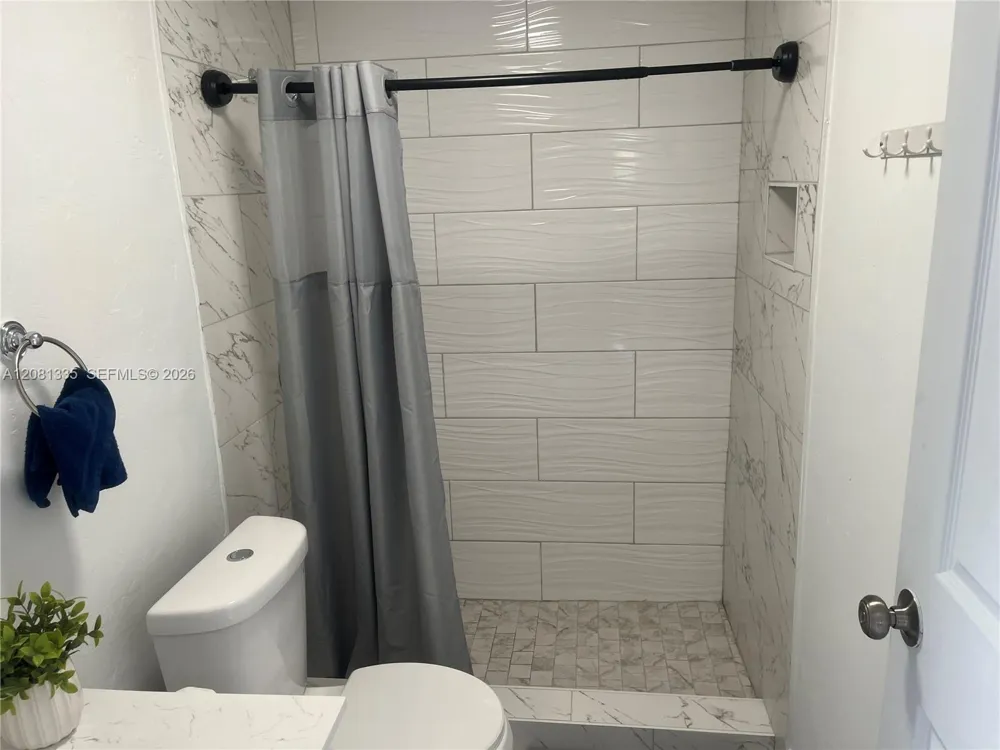 4901 NW 177th St Miami Gardens, FL 33055