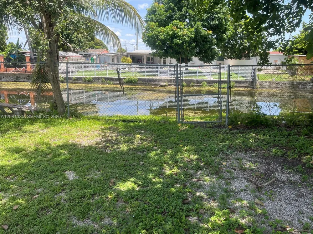 4901 NW 177th St Miami Gardens, FL 33055