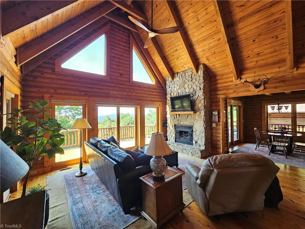 184 Grandview Circle Traphill, NC 28685