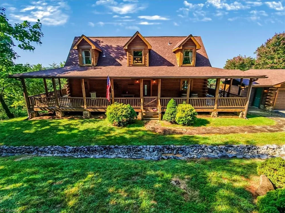 184 Grandview Circle Traphill, NC 28685