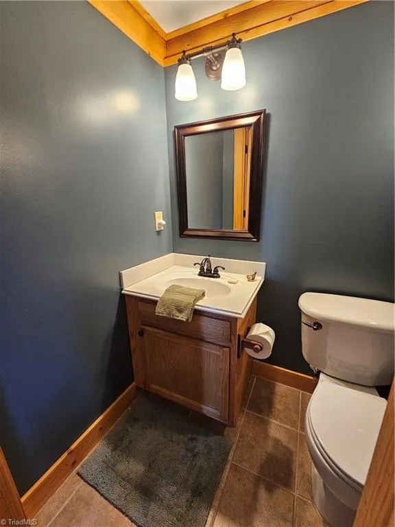 184 Grandview Circle Traphill, NC 28685