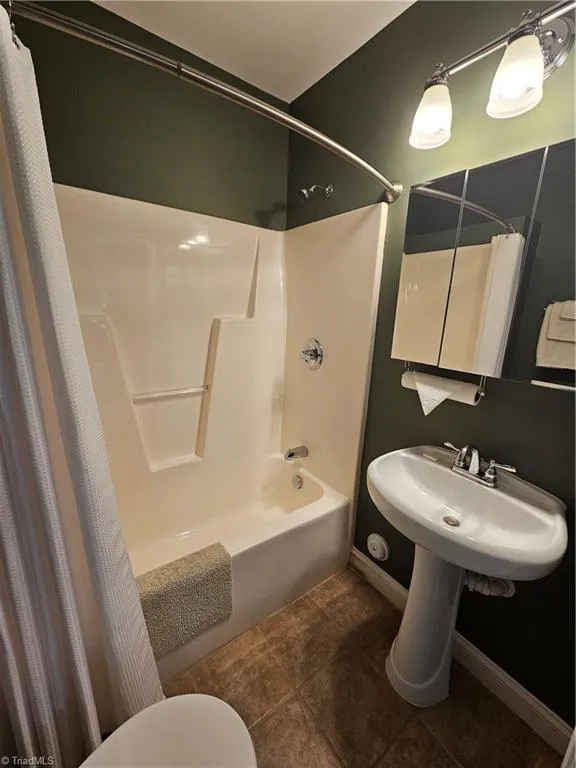 184 Grandview Circle Traphill, NC 28685