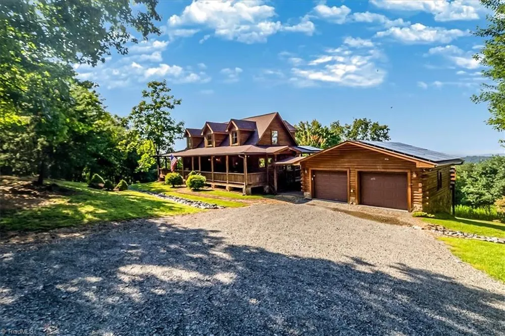 184 Grandview Circle Traphill, NC 28685