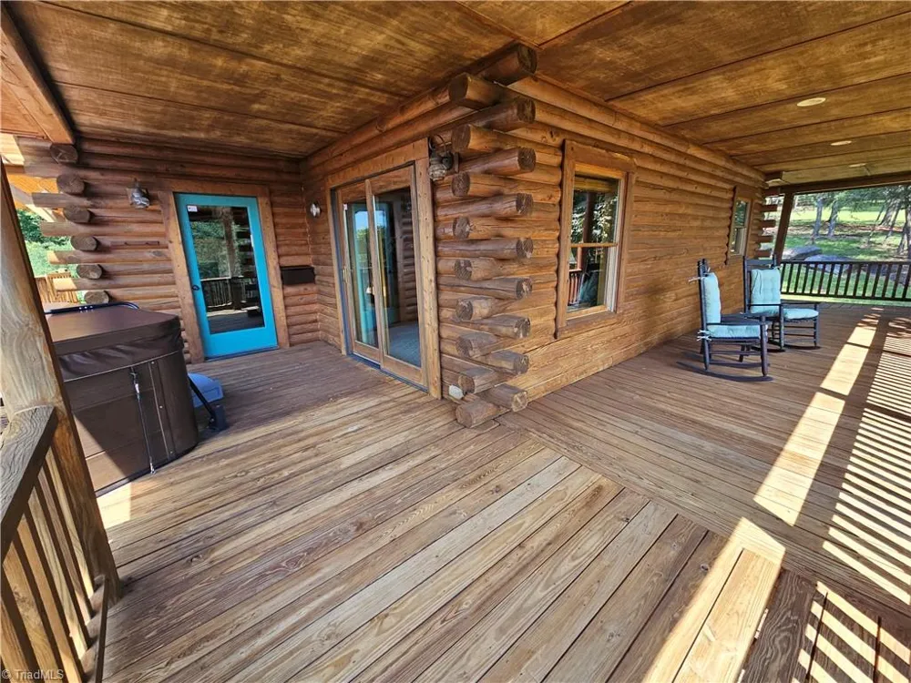 184 Grandview Circle Traphill, NC 28685