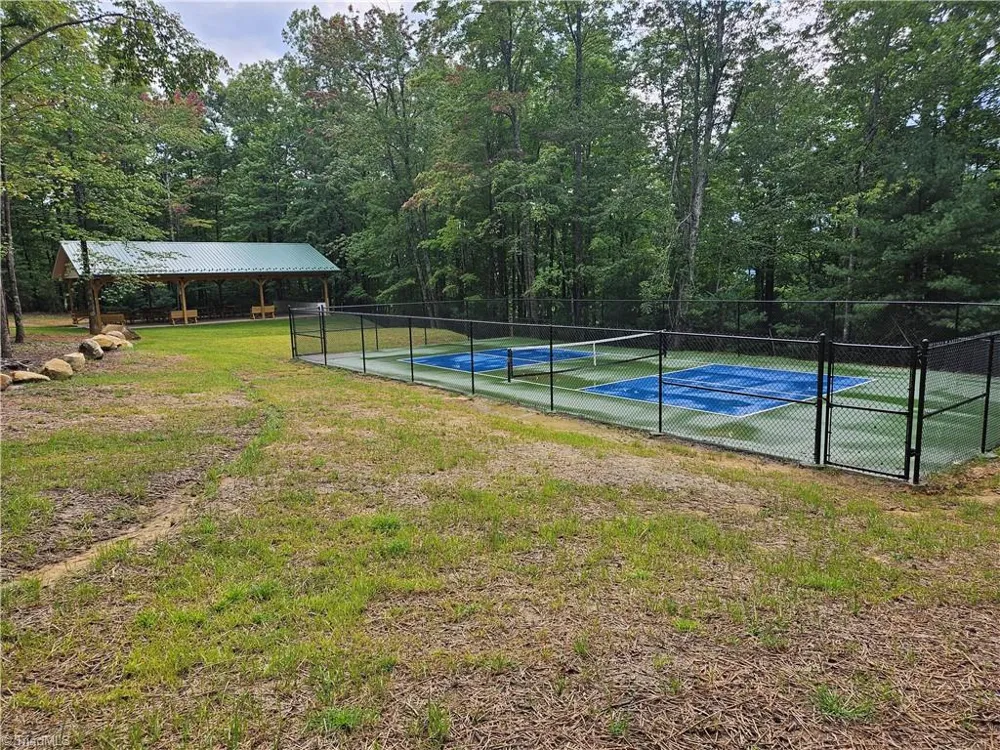 184 Grandview Circle Traphill, NC 28685