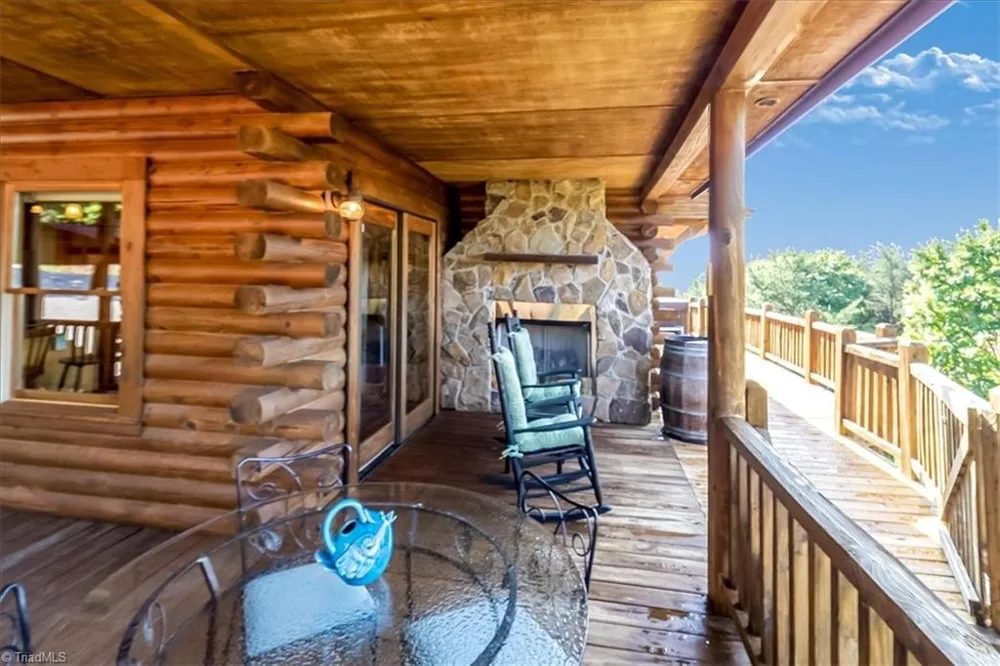 184 Grandview Circle Traphill, NC 28685