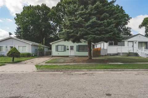 110 E Cornell Avenue