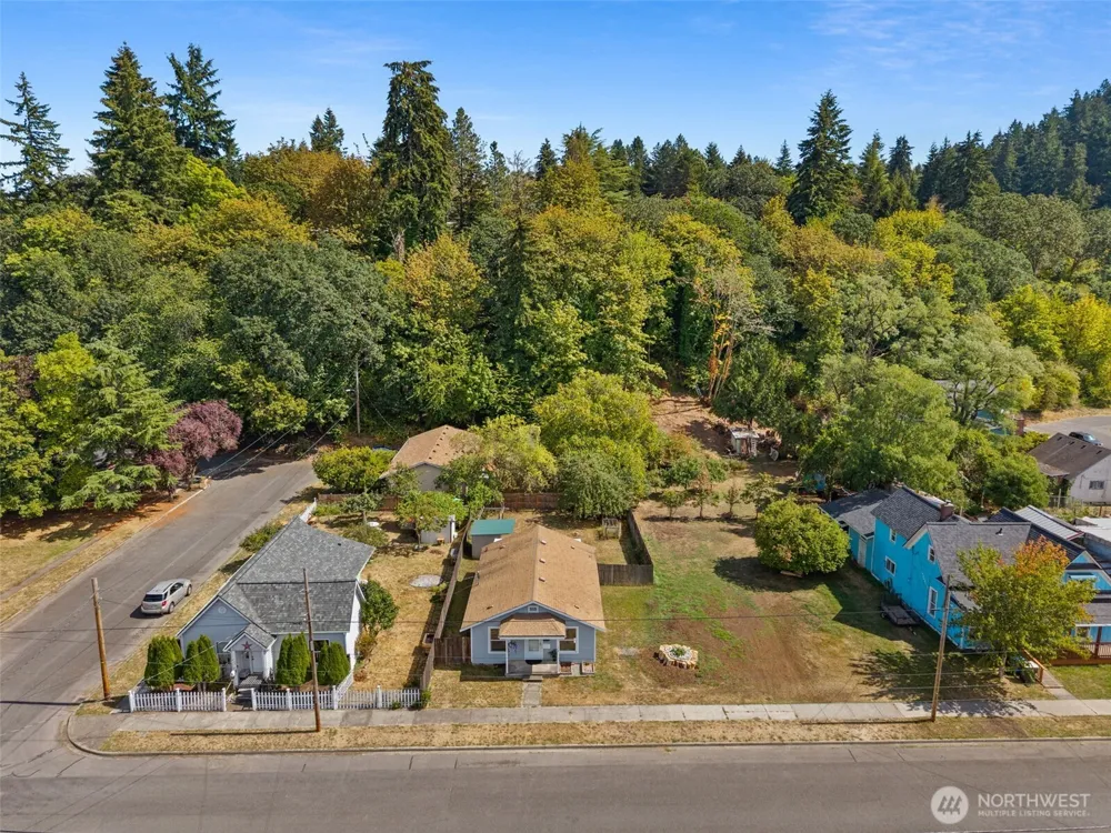 118 Buckner Street Centralia, WA 98531