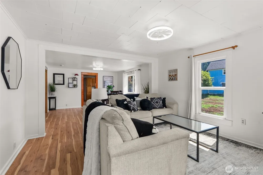 118 Buckner Street Centralia, WA 98531