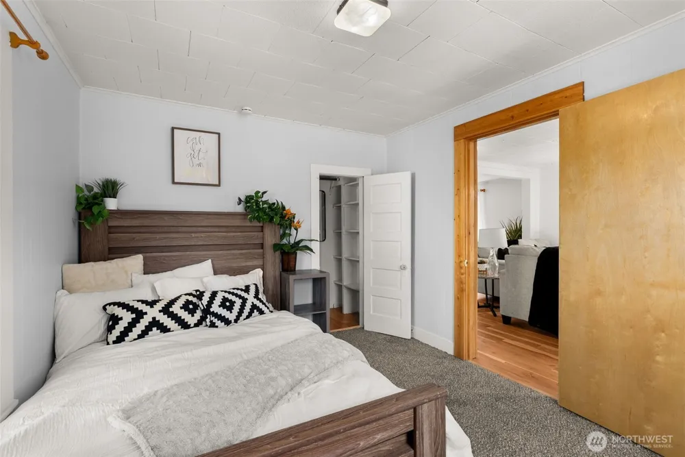 118 Buckner Street Centralia, WA 98531