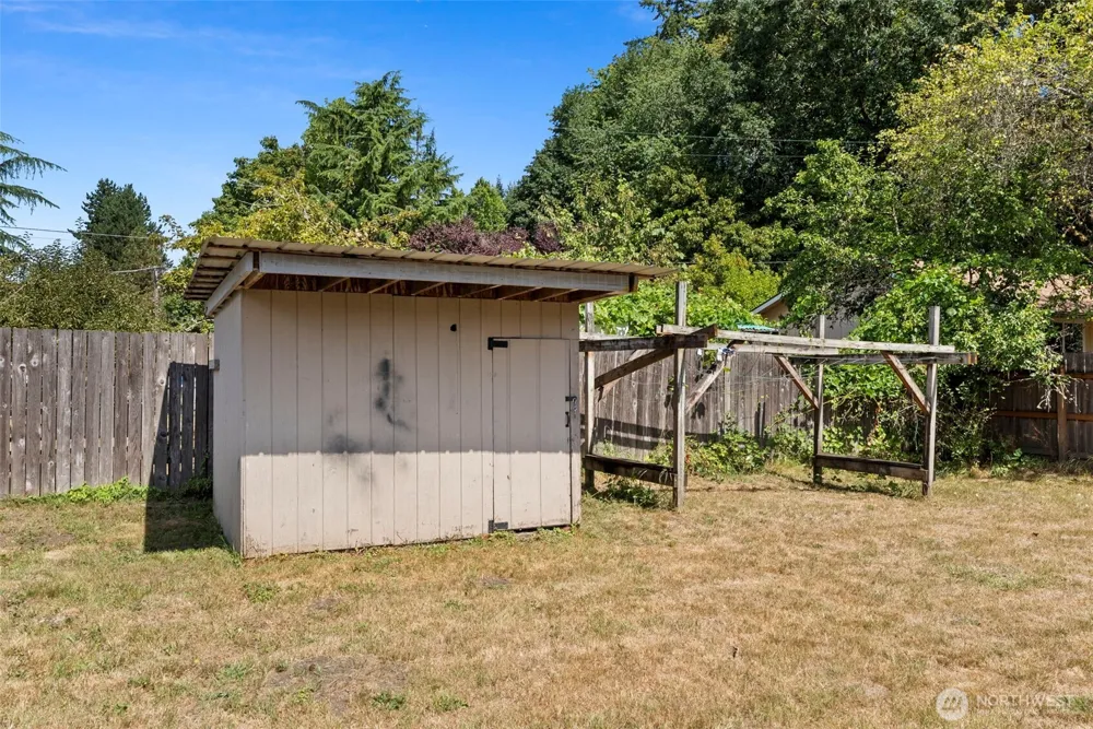 118 Buckner Street Centralia, WA 98531