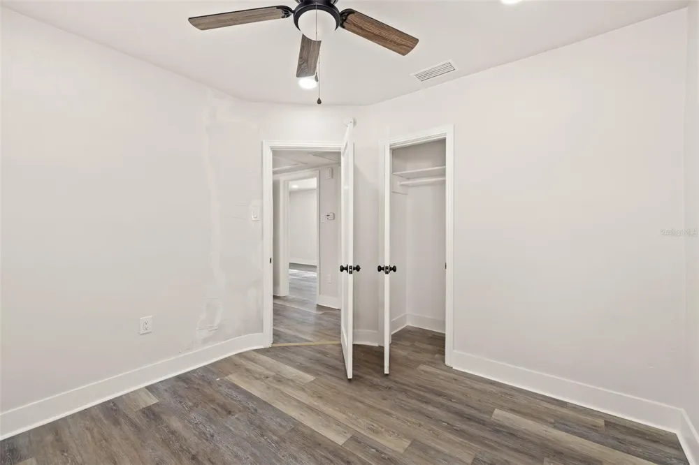3817 W BAY TO BAY BOULEVARD Tampa, FL 33629