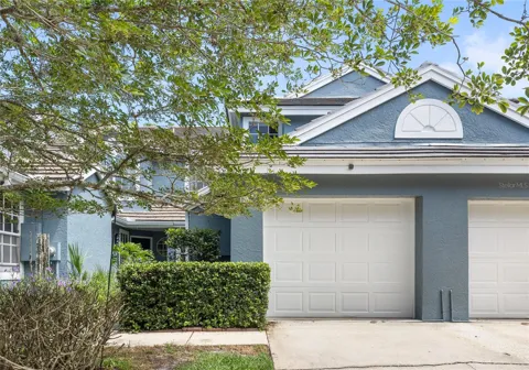 1482 CREEKSIDE CIRCLE