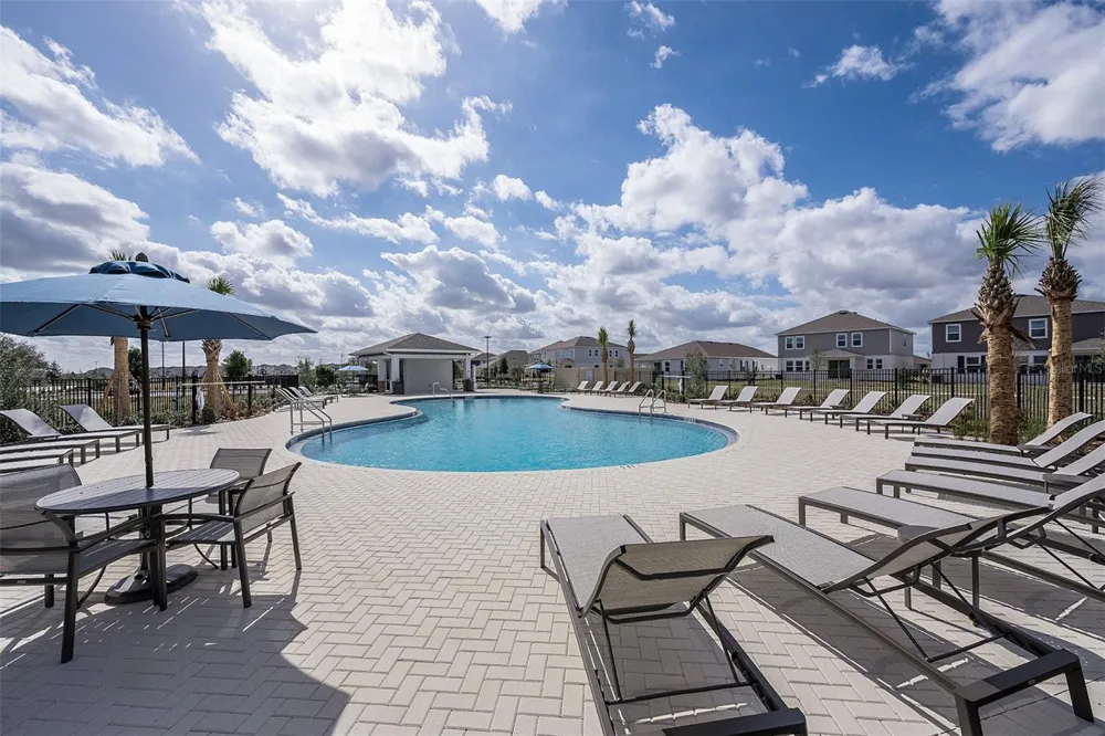 7760 CLOUDBURST DRIVE Groveland, FL 34736