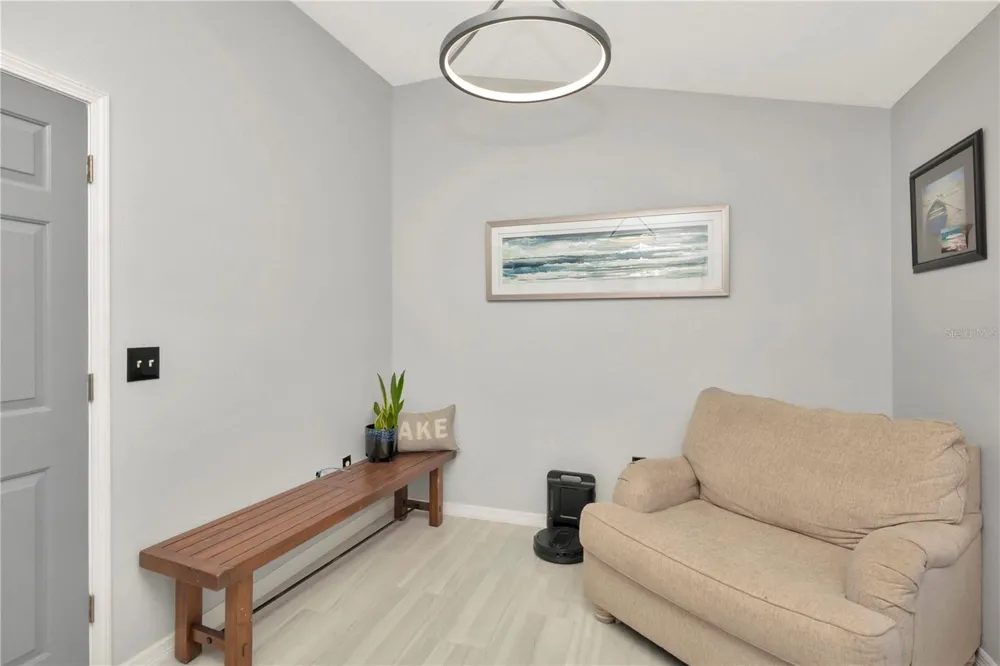 2239 ROANOKE SPRINGS DRIVE Ruskin, FL 33570