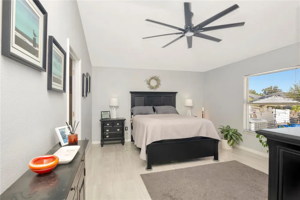 2239 ROANOKE SPRINGS DRIVE Ruskin, FL 33570
