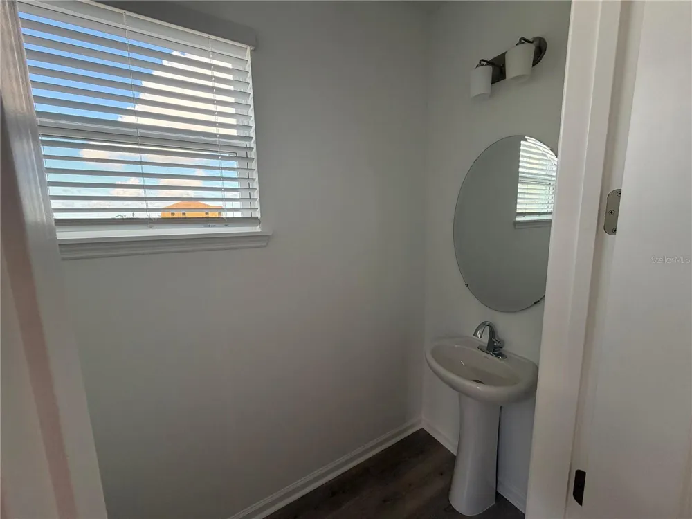17740 PORTER ROAD Winter Garden, FL 34787