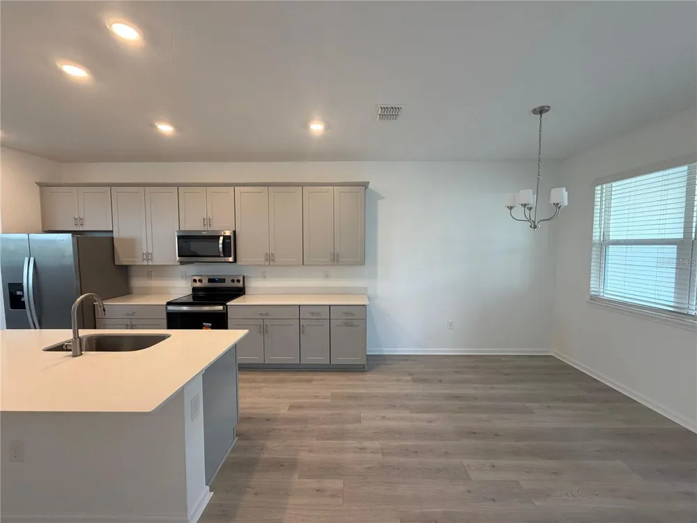 17740 PORTER ROAD Winter Garden, FL 34787