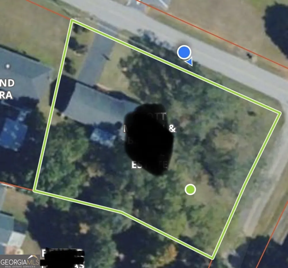 95 Race ST Hartwell, GA 30643