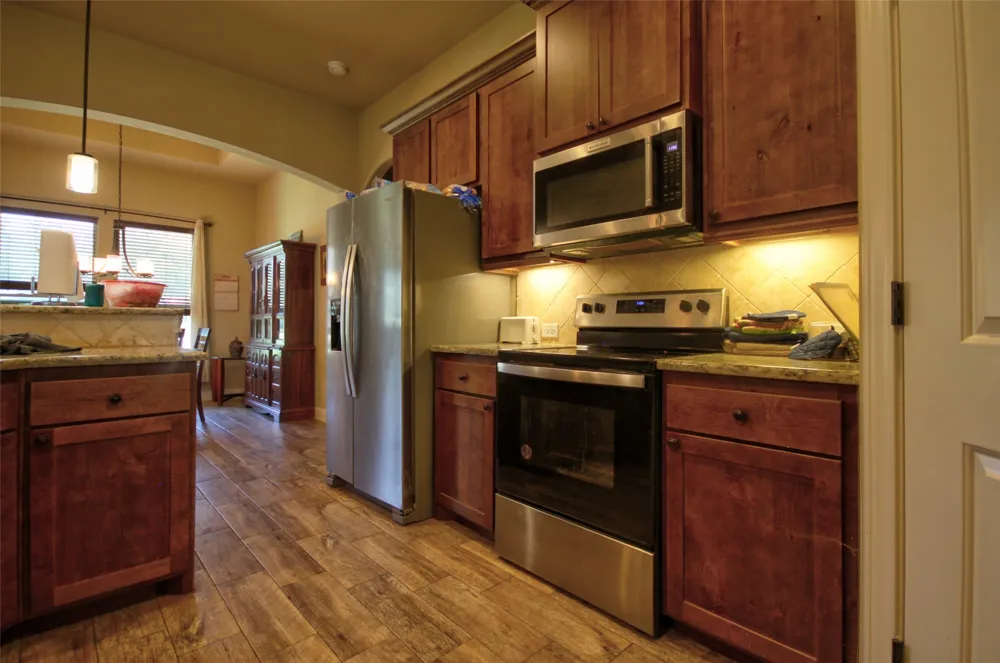 710 Panorama Drive Buchanan Dam, TX 78609