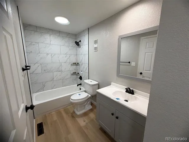 15047 E Louisiana Drive #A Aurora, CO 80012