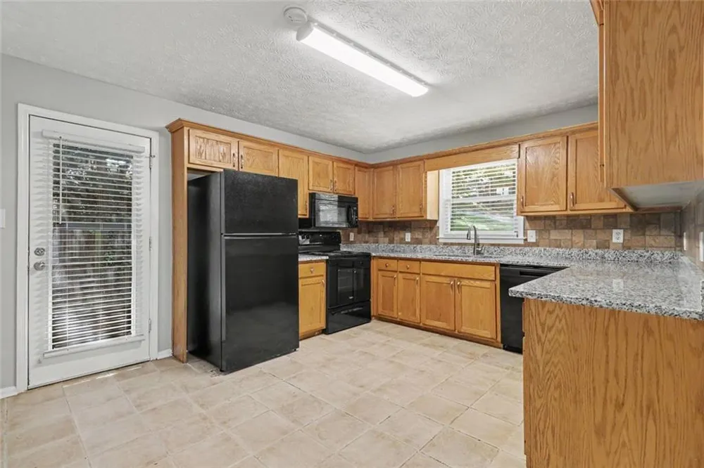 2765 Poplar Lane Cumming, GA 30041