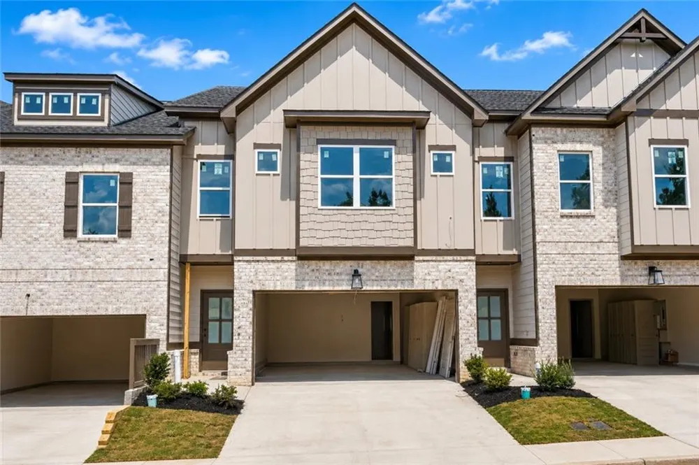 4353 Fern River Bend #33 Norcross, GA 30093