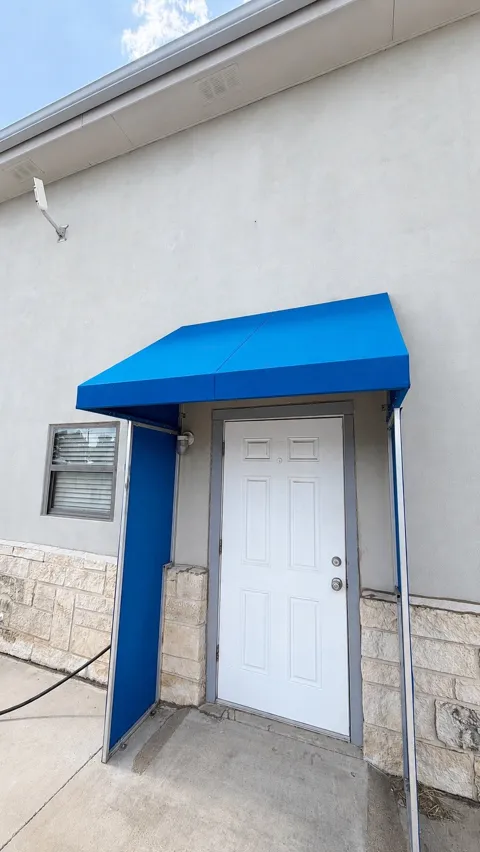 2450 Union Lane