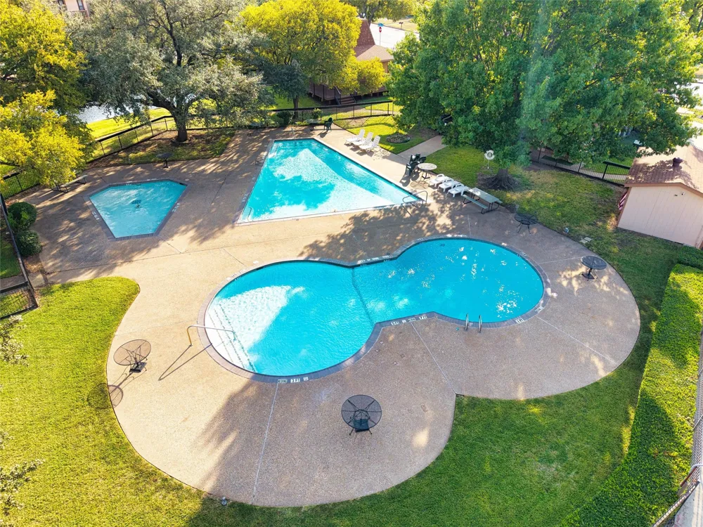 2014 Warnford Place Arlington, TX 76015