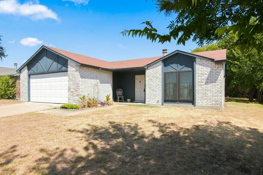4025 Engleman Street Fort Worth, TX 76137