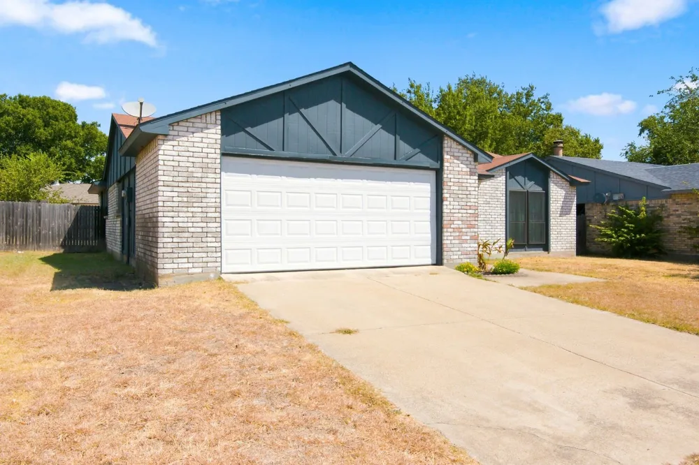 4025 Engleman Street Fort Worth, TX 76137