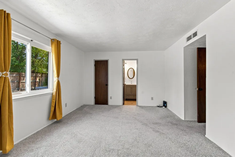 4025 Engleman Street Fort Worth, TX 76137