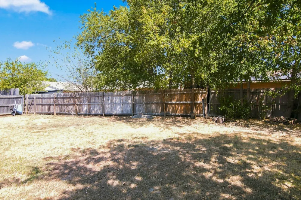 4025 Engleman Street Fort Worth, TX 76137