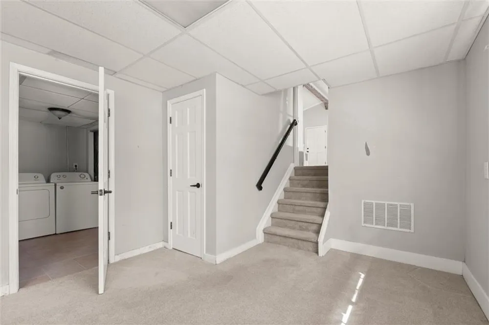3613 Vinyard Way Lawrenceville, GA 30044