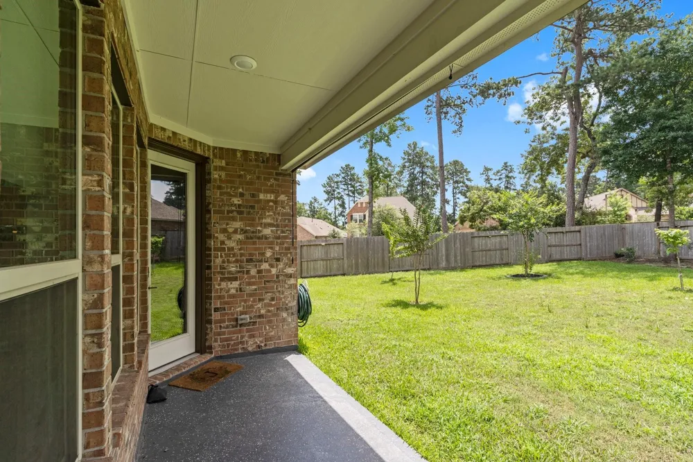 119 Bluebell Woods Way Willis, TX 77318