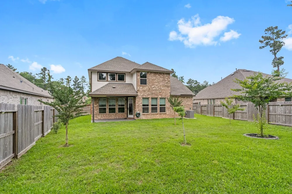 119 Bluebell Woods Way Willis, TX 77318