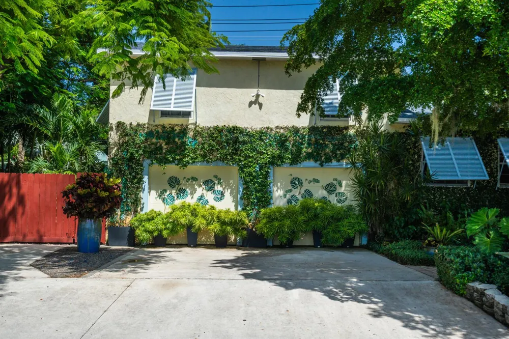 126 S A STREET 