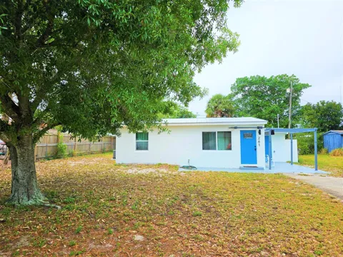 261 6th Court SW