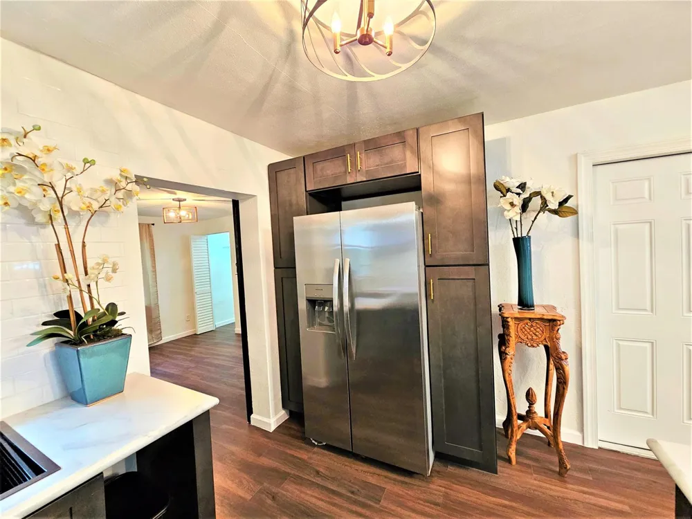261 6th Court SW Vero Beach, FL 32962