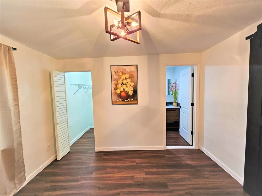 261 6th Court SW Vero Beach, FL 32962