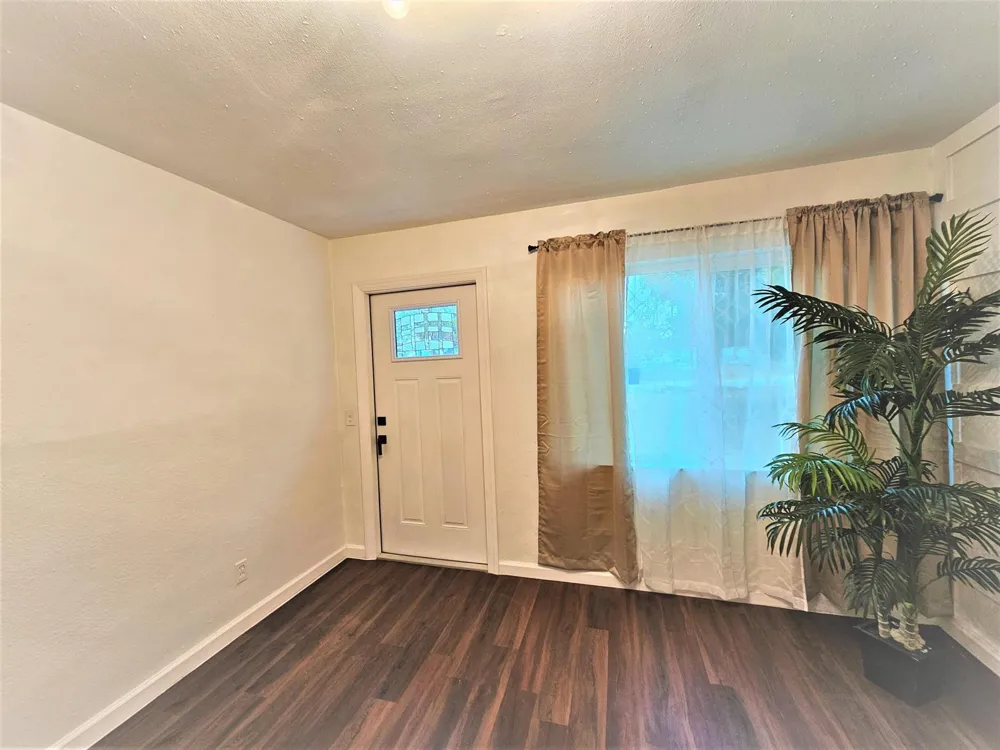 261 6th Court SW Vero Beach, FL 32962