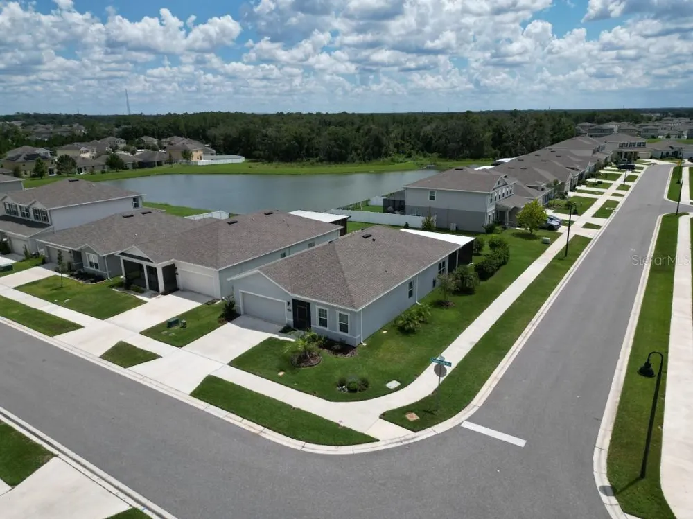 6650 PEBBLEBROOKE WAY Zephyrhills, FL 33541