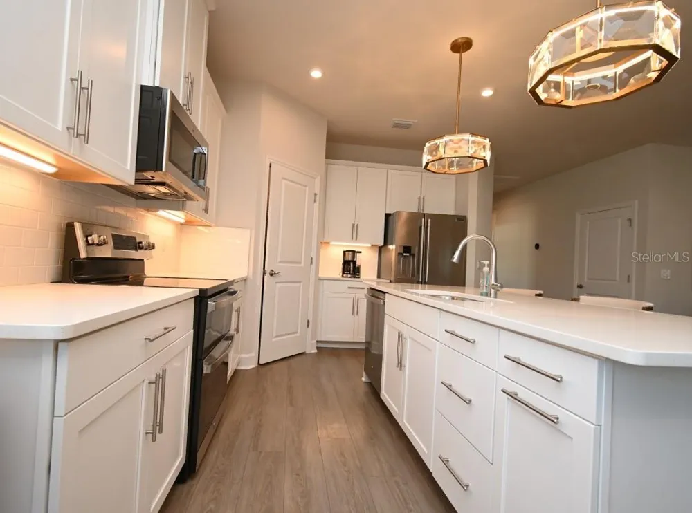 6650 PEBBLEBROOKE WAY Zephyrhills, FL 33541