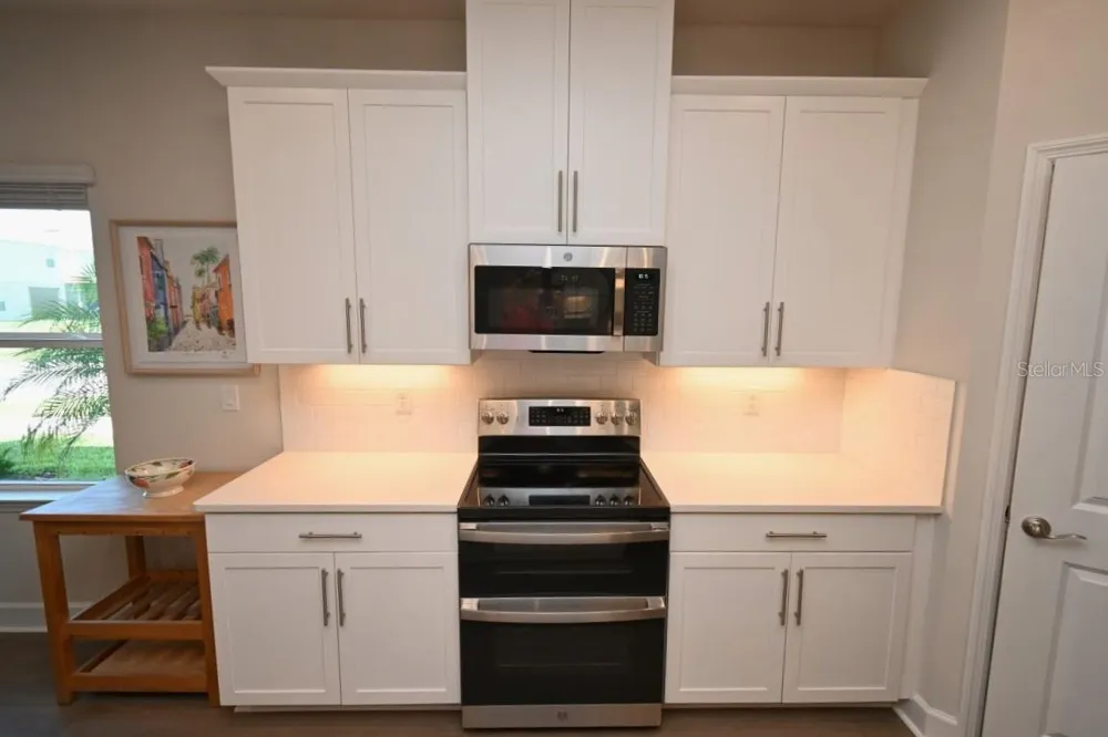 6650 PEBBLEBROOKE WAY Zephyrhills, FL 33541