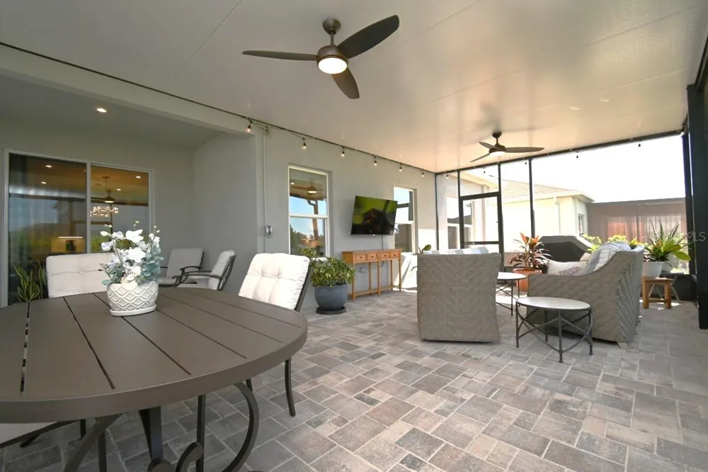 6650 PEBBLEBROOKE WAY Zephyrhills, FL 33541