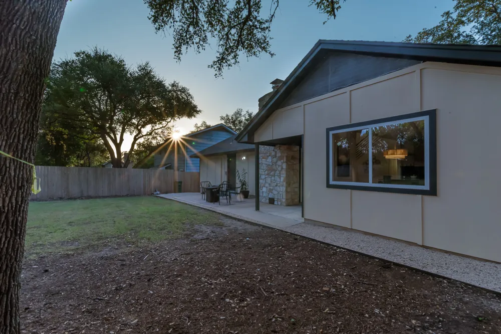 415 Baldridge Drive Austin, TX 78748